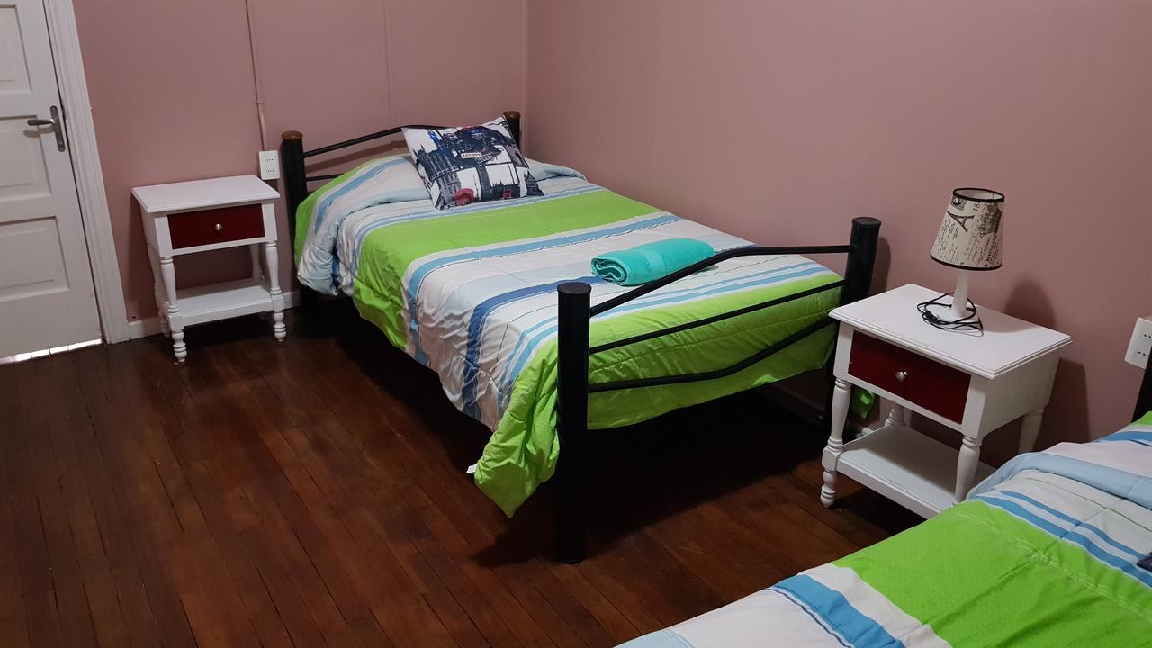 Hostal Viajeros Пунта-Аренас Экстерьер фото